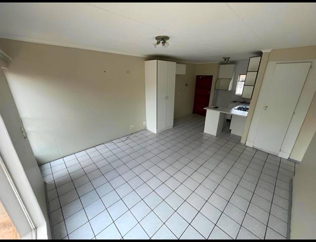 2 BEDROOM PROPERTY TO RENT IN BRACKENDOWNS